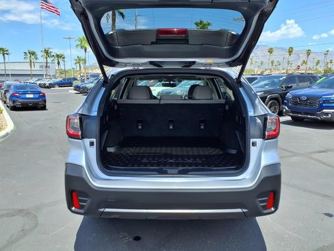 Used 2021 Subaru Outback Premium AWD/4WD image 16