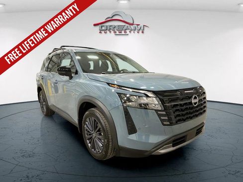 New 2026 Nissan Pathfinder SL w/ SL Premium Package FWD image 1