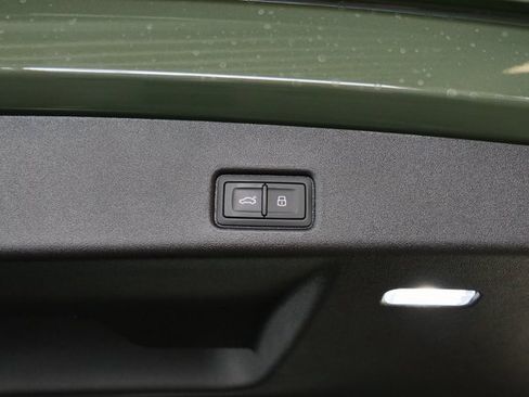 New 2025 Audi Q5 Premium Plus image 14