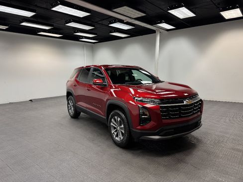 New 2026 Chevrolet Equinox LT w/ Safety and Technology Package AWD/4WD image 7