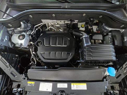 Used 2024 Volkswagen Atlas SE AWD/4WD image 27