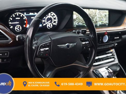 Used 2017 Genesis G90 3.3T Premium image 20