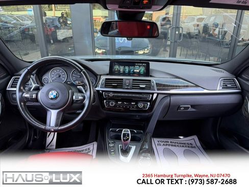 Used 2017 BMW 340i xDrive Sedan w/ Premium Package Enhanced AWD/4WD image 20
