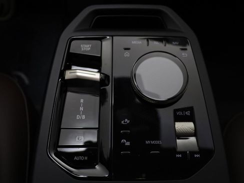 New 2026 BMW iX xDrive45 image 14