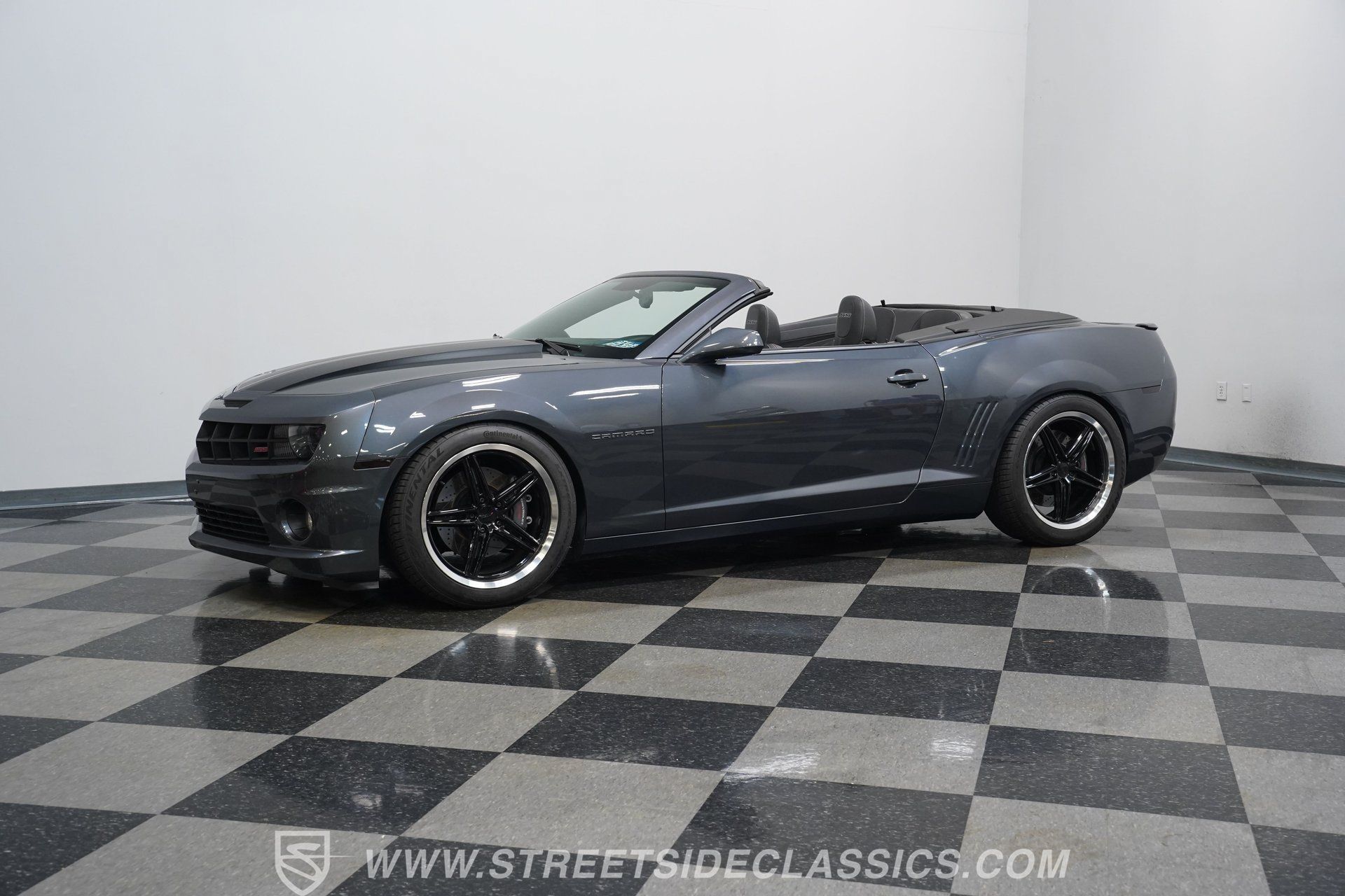 Used 2011 Chevrolet Camaro SS w/ RS Package RWD image 7
