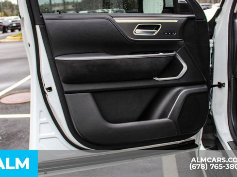 Used 2025 INFINITI QX80 Luxe image 37