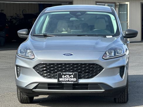 Used 2022 Ford Escape SE w/ Convenience Package AWD/4WD image 10