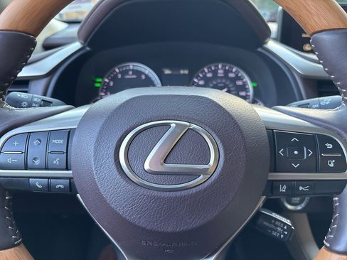 Used 2017 Lexus RX 350 FWD w/ Premium Package image 13