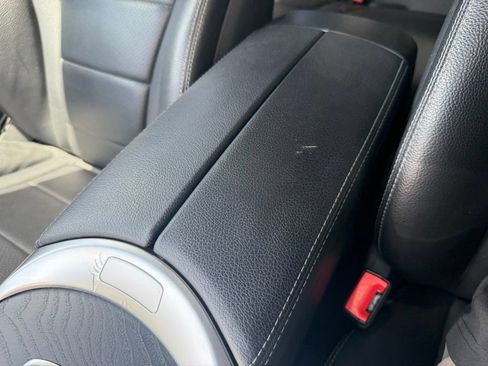 Used 2019 Mercedes-Benz GLC 300 image 20