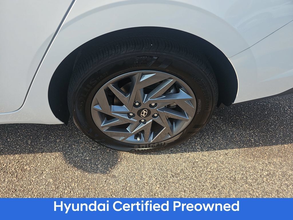 Certified 2024 Hyundai Elantra SEL FWD image 27