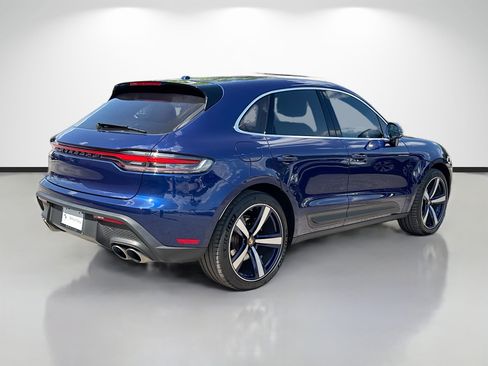 Used 2023 Porsche Macan S AWD/4WD image 3