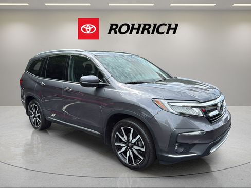 Used 2021 Honda Pilot Touring image 4