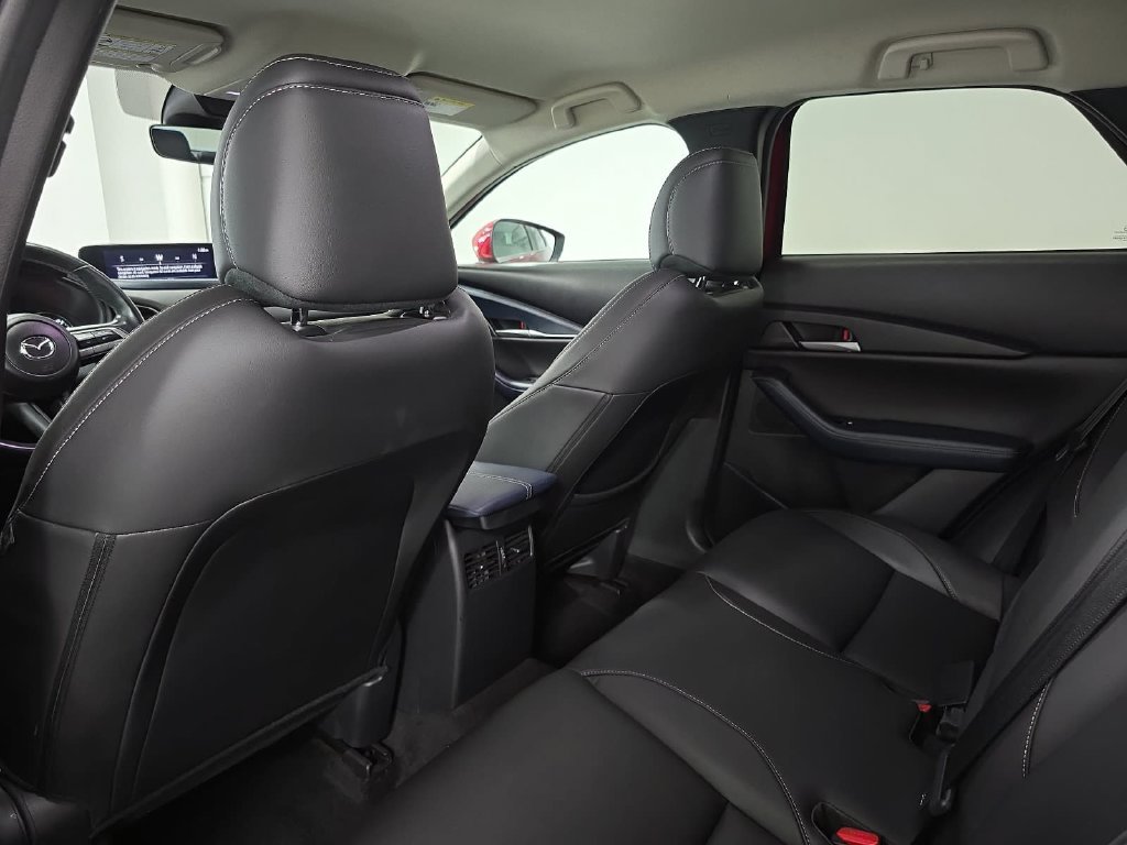 Used 2020 MAZDA CX-30 FWD w/ Select Package image 26