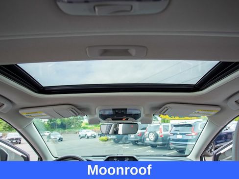 Used 2020 Subaru Crosstrek 2.0i Limited w/ Moonroof Package AWD/4WD image 9