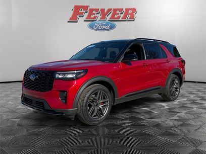 New 2025 Ford Explorer ST-Line w/ Premium Package