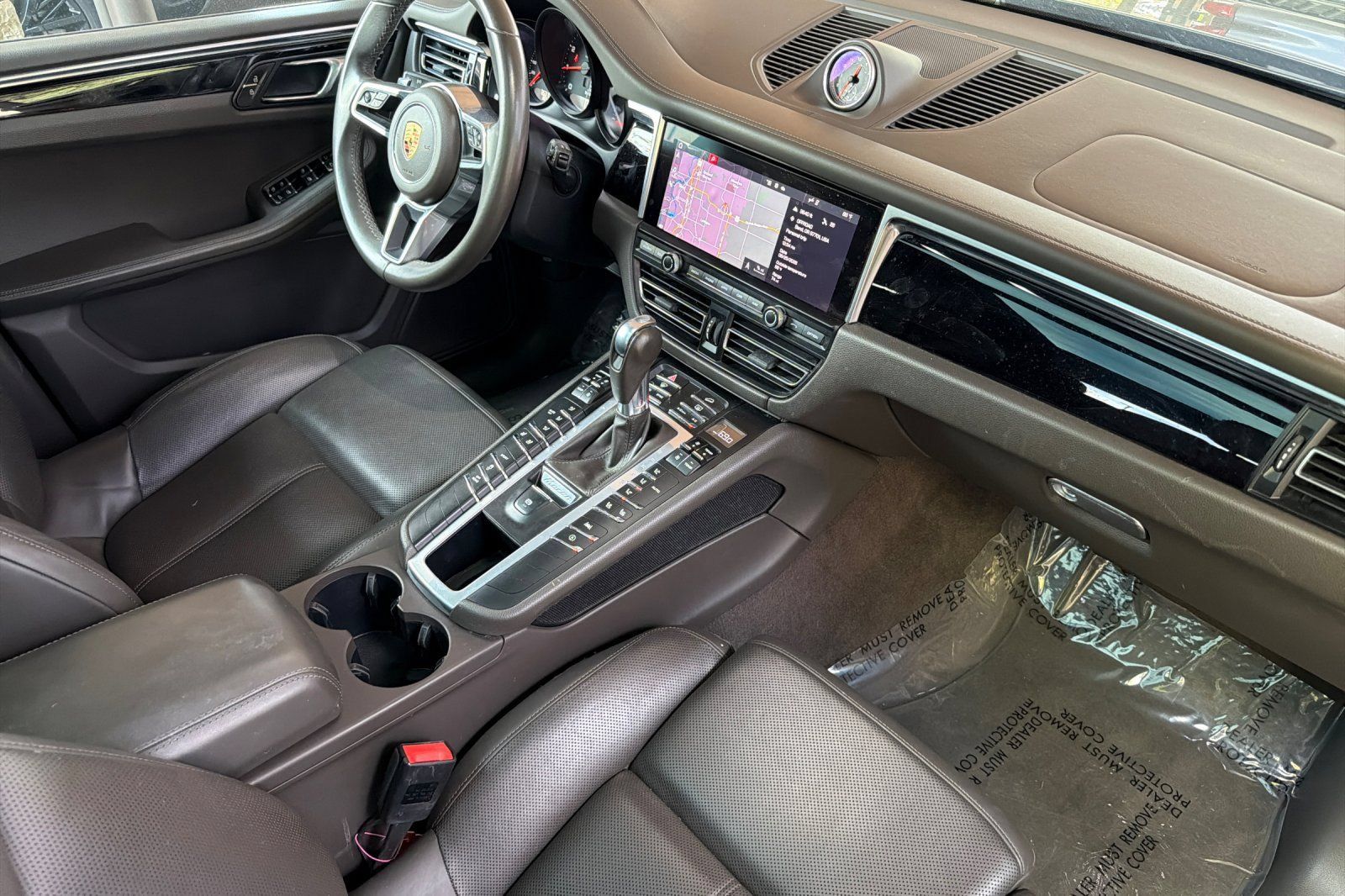 Used 2021 Porsche Macan AWD/4WD image 21