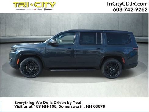 New 2025 Jeep Wagoneer Series II w/ Convenience Group I image 2