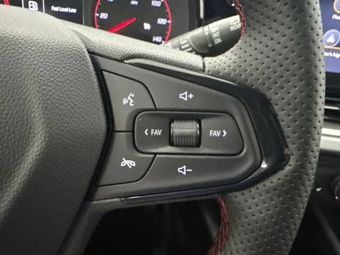 New 2026 Chevrolet Trax RS w/ Sunroof Package FWD image 12