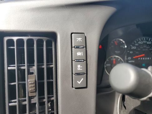 New 2025 Chevrolet Express 3500 w/ Power Convenience Package image 23