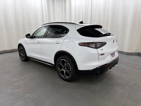 Used 2024 Alfa Romeo Stelvio Veloce AWD/4WD image 4