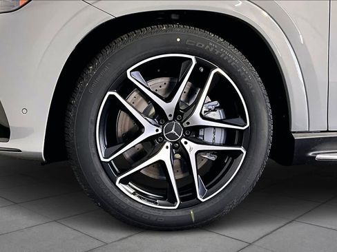 New 2026 Mercedes-Benz GLE 53 AMG 4MATIC Coupe image 17