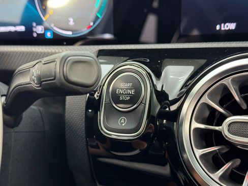 Used 2021 Mercedes-Benz A 35 AMG 4MATIC image 24