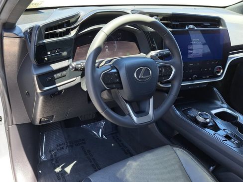 Used 2023 Lexus RZ 450e Premium w/ Technology Package AWD/4WD image 17