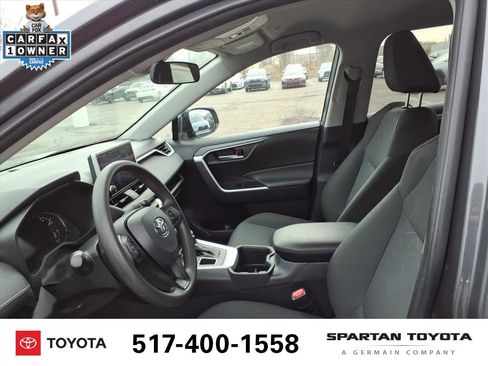 Used 2025 Toyota RAV4 XLE image 13