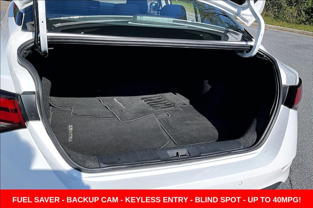 Used 2024 Nissan Sentra SV FWD image 27