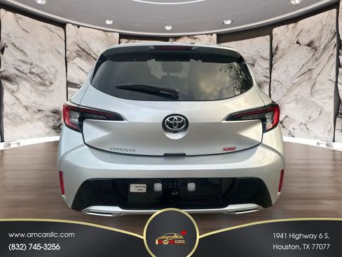 Used 2023 Toyota Corolla XSE FWD image 3