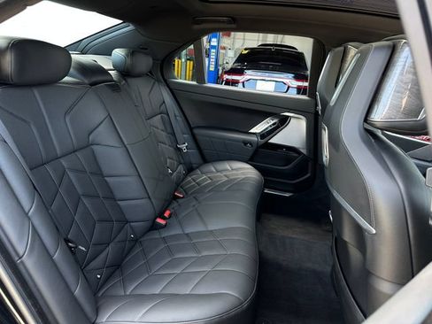 Used 2023 BMW 740i w/ Parking Assistance Package RWD image 44