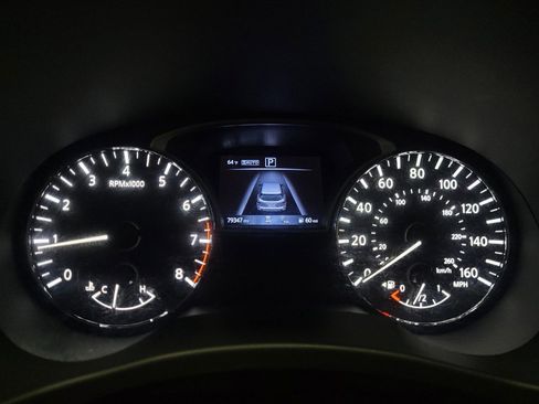 Used 2020 Nissan Pathfinder SL AWD/4WD image 23
