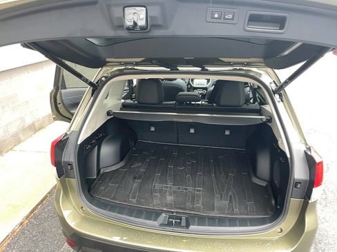 Used 2024 Subaru Forester Limited image 27