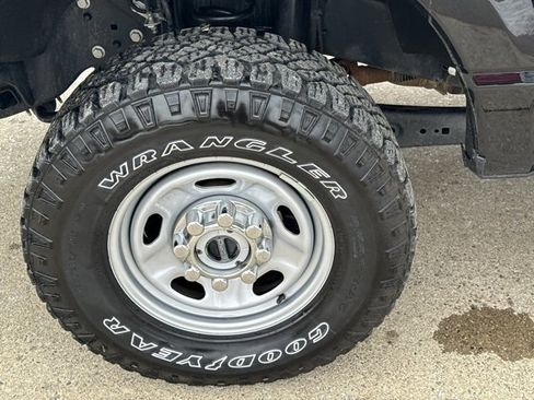 Used 2024 Ford F250 XL w/ XL Off-Road Package image 23