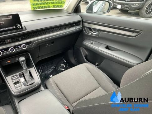 Used 2025 Honda CR-V LX image 23