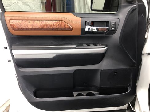 Used 2015 Toyota Tundra 1794 Edition image 14
