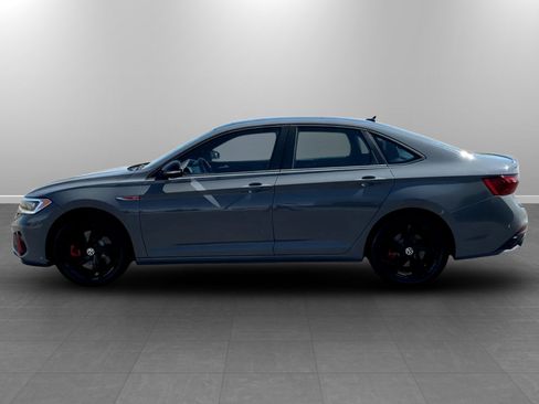 Used 2024 Volkswagen Jetta GLI Autobahn FWD image 4