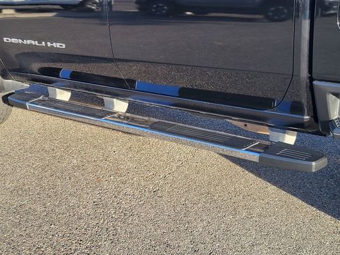 Used 2020 GMC Sierra 2500 Denali w/ Denali Ultimate Package image 15