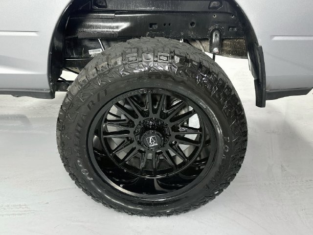 Used 2024 RAM 2500 Laramie w/ Safety Group AWD/4WD image 30