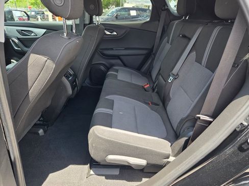 Used 2025 Chevrolet Blazer LT AWD/4WD image 7