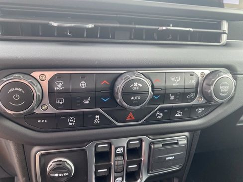 New 2025 Jeep Wrangler Sahara w/ Safety Group image 36