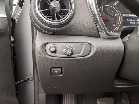 New 2025 Chevrolet Blazer LT w/ Driver Confidence Package image 17