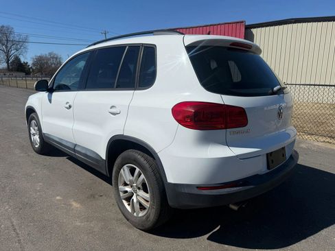 Used 2016 Volkswagen Tiguan S FWD image 3