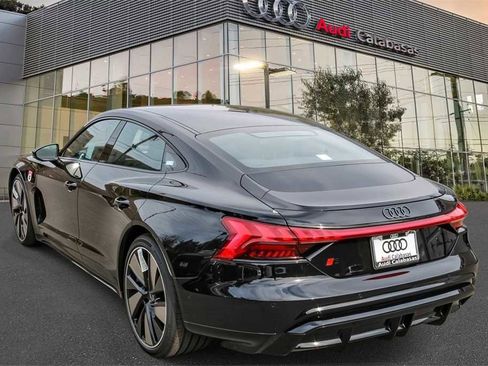 New 2026 Audi S e-tron GT Premium Plus image 2