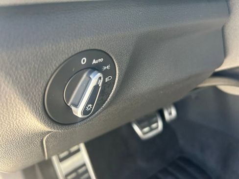 Used 2025 Volkswagen Jetta Sport image 54