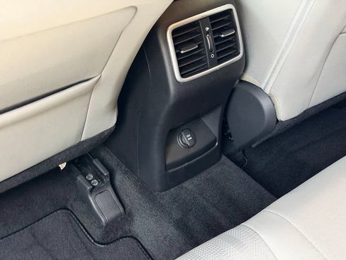 Used 2020 Kia Sportage LX AWD/4WD image 25