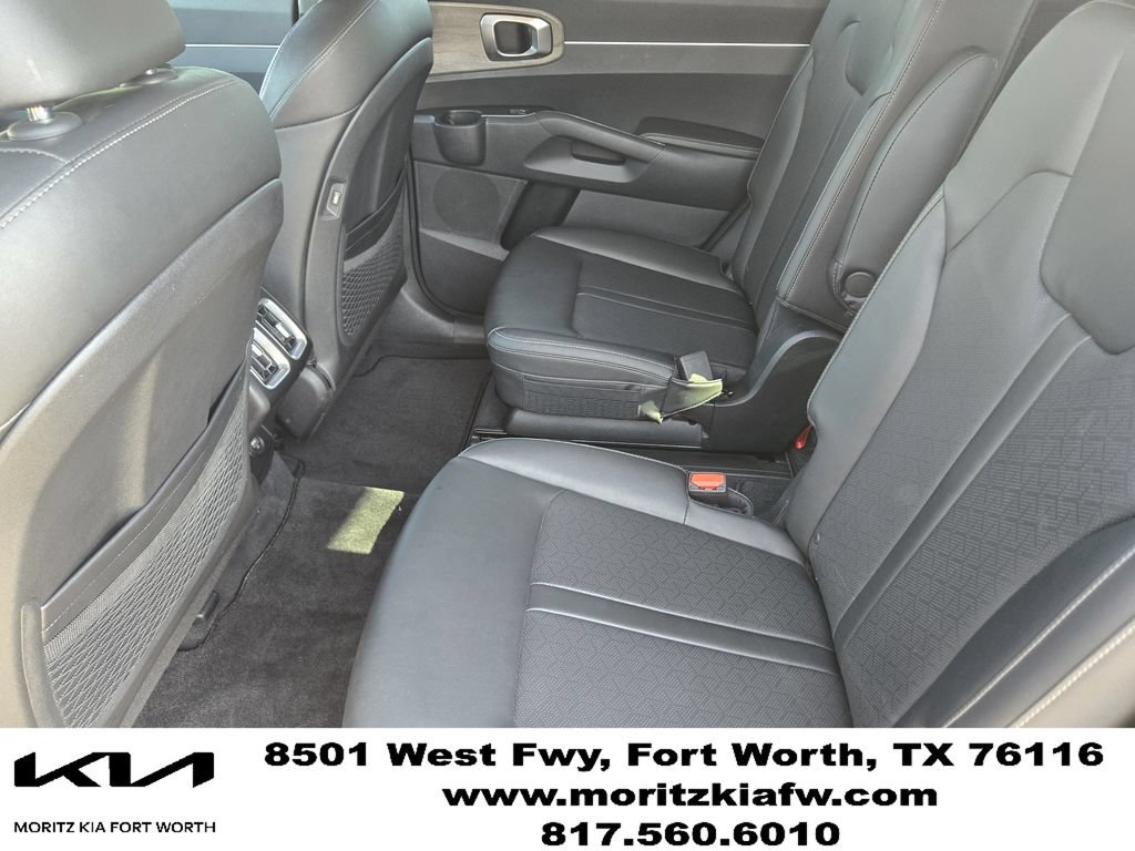 Used 2022 Kia Sorento EX FWD image 27