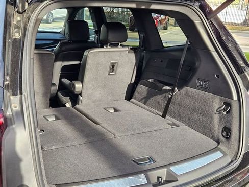 New 2025 Cadillac XT6 Premium Luxury image 30