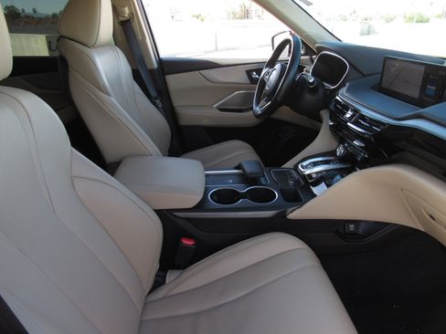 Certified 2023 Acura MDX SH-AWD w/ Technology Package image 9