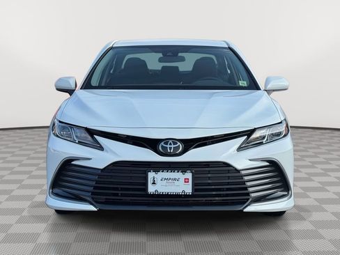 Used 2023 Toyota Camry LE image 2